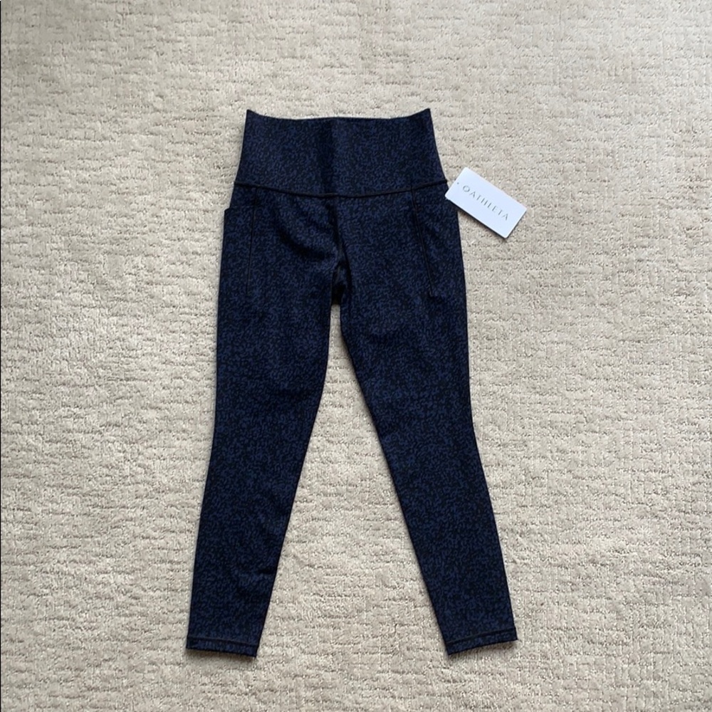 {NEW} Athleta Legging Tights with Pockets